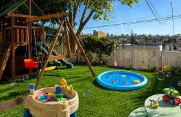 CasaViva Sky - Spacious 3BR with City Views, Firepit & Backyard - Walk to Hillcrest Dining, 5 Min to Zoo & Balboa Park - Foto 10