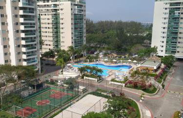 Lindo apto Recreio RJ, em frente ao Rio Centro - Foto 2