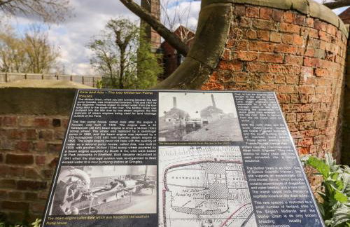 The Pump House Art Studio - Foto 40