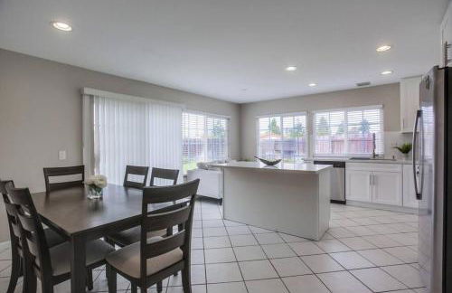 15 Min from Torrey Pines State Beach and Golf - Photo 13