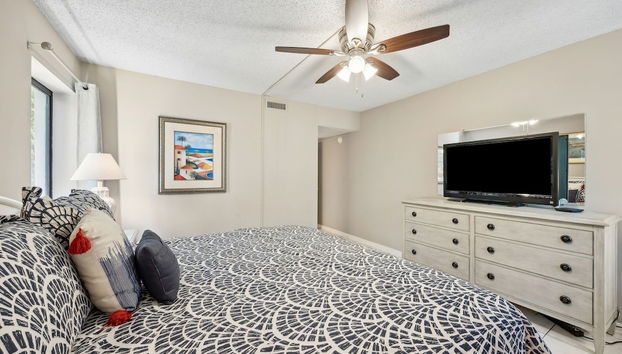 Pool View Condo with Access to Walking or Biking Pathway Throughout Amelia Island Plantation by RedAwning - Foto 3, Habitación