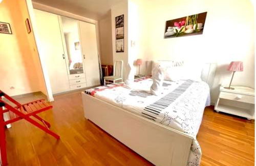 MaisonTevy - Appart & Studio pro-tourisme - Foto 5