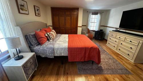 NEW Long Pond Lake View Pet-Friendly Getaway, ME - Foto 2