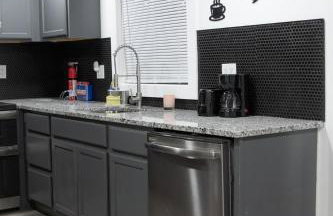 Cozy Near Boston with Outdoor Space - Foto 16