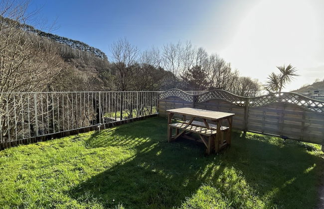 2 Bed Villa Sleeps 4 - Wifi, Garden, Sea Views - Foto 33