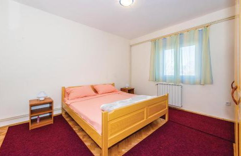 Three-Bedroom Holiday Home In Rozovac - Foto 17