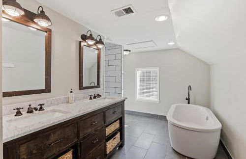 The Given House - Modern Midtown Stay - Foto 50