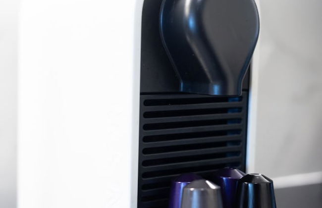 Beachfront 2-bedroom Stay in Voula - Photo 40