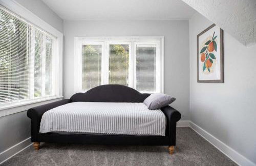 Historic Avenues Two Bedroom Suite - Foto 9