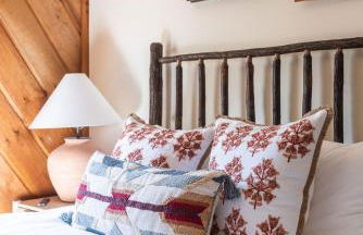 New! Designer 3BR Cabin Walk to Pond Mtn Views - Foto 22