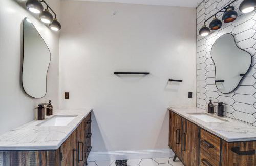 Great for Gatherings! Evergreen Getaway with Hot Tub - Foto 20