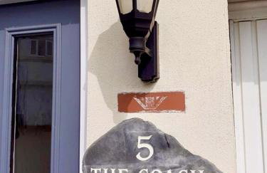 The Coach House - Photo 18