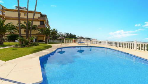 View of the sun apartment with pool - Happy Rentals - Foto 4