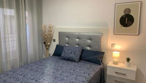 Estudio en Murcia Centro a 10 minutos de la Catedral 2ºC - Foto 2, wardrobe