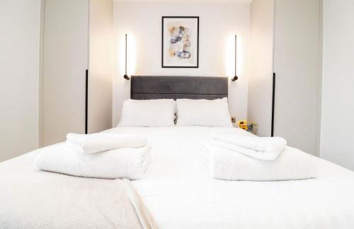 Modern 1-Bed Apartment in Buckinghamshire with Free WiFi, Parking & Garden - Foto 32