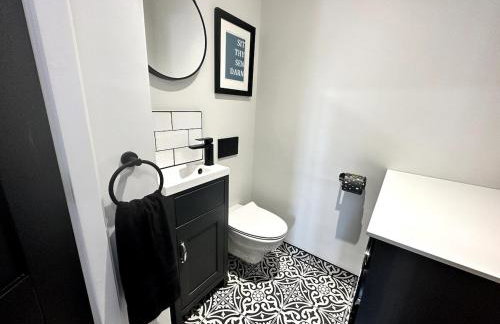 3b Roman View, Beautifully appointed, apartment with 2 en-suite bedrooms in great Roundhay location, Netflix, off street parking & EV charging - Foto 6