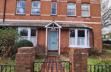 The Shrubbery-Superb Modern home-6 beds-sleeps 11 - Foto 45