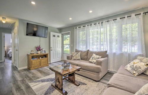 Bayville Getaway with Fire Pit - 2 Mi to Beach! - Foto 3