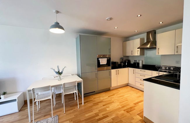 Tranquil Dartford Escape - 2 Bedroom Apartment - Foto 13