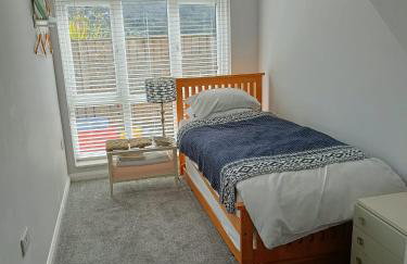 Beautiful 1-bed Riversi Cottage Located in Malpas - Photo 12