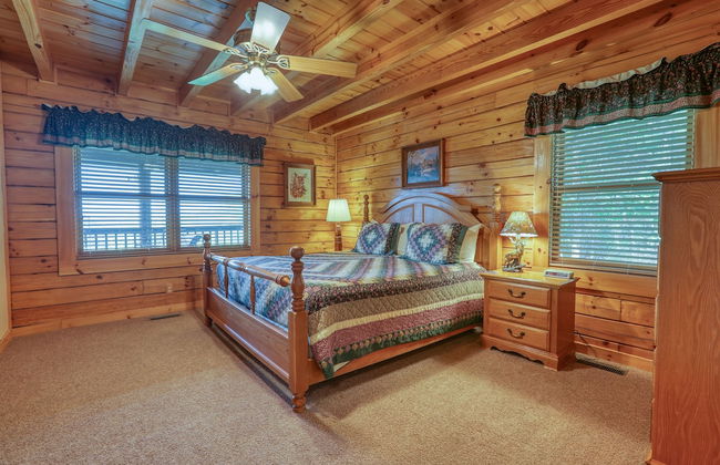 Mountain View - 2 Bedrooms, 2 Baths, Sleeps 6 Cabin by RedAwning - Foto 2