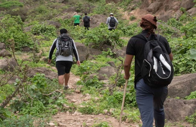 Ruta privada de senderismo por el valle de Darbat - Foto 1