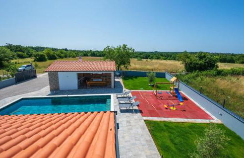 5 Bedroom Nice Home In Vidulini - Photo 18