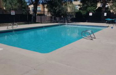 El Altos - An Irvie Home with Summer Pool - Foto 36