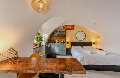 Casa Anastasia with private patio by GardaDoma - Foto 1