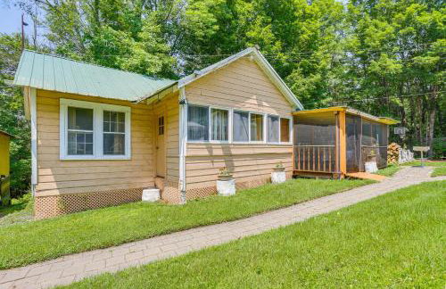 Community Perks Mongaup Valley Cabin with Grill! - Foto 21