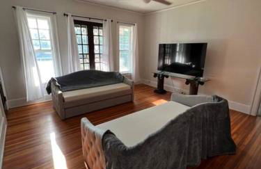 The Governor's Mansion - A Step Back in Time. - Foto 47