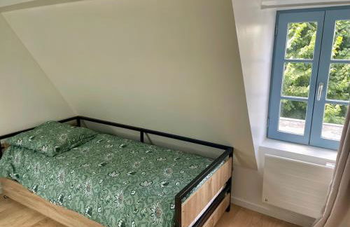 Charmant appartement 2 chambres entièrement rénové avec parking au calme tout en étant à deux pas des commerces et restaurants - Foto 17