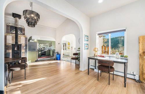 Mountain cabin w game room & hot tub - Foto 12