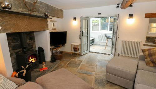 Lydgate Cottage - Photo 4