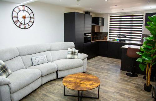 Luxury 2 Bed West London, Free Parking - Photo 15