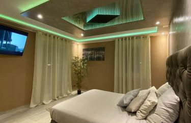 RoyalSpa appartement d'amour avec jacuzzi privatif - Foto 5