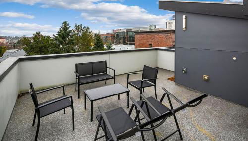 Perch - Centro House A - Photo 3