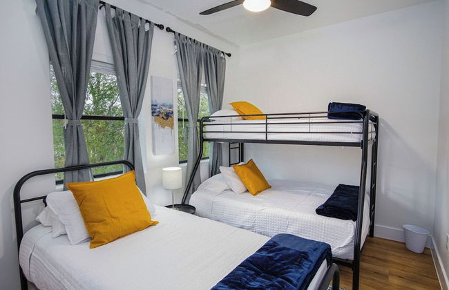 Amazing Indeed 3BR Only 5 Minutes From Downtown - Foto 3