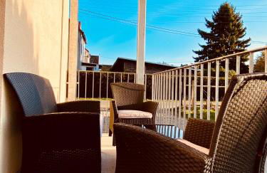 HOCHWERTIGE Ferienwohnung mit 7qm Balkon, Netflix, Kaffeeautomat, RainShower Bad - Foto 10