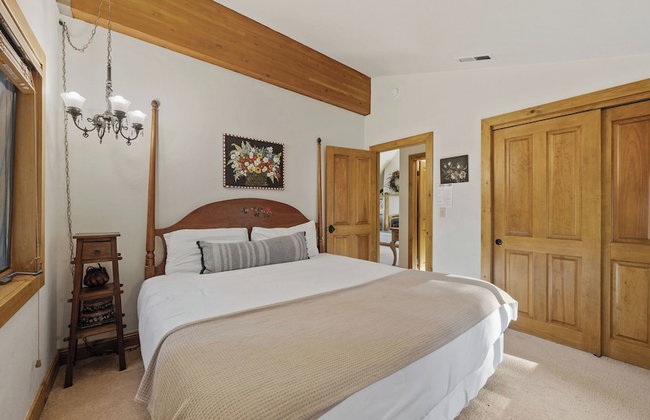 Ellis Peak by Avantstay Beautiful Mckinney Cabin w/ Filtered Lake Views - Foto 55