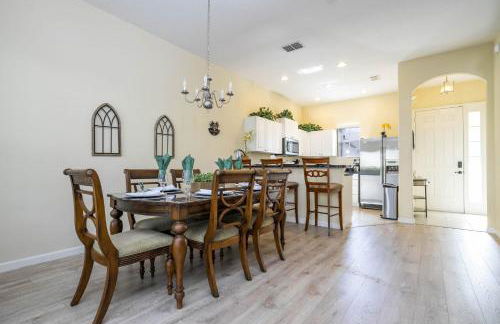 Marvelous 4Bd Close to Disney w Pool at 313 Tuscan Hills - Foto 10