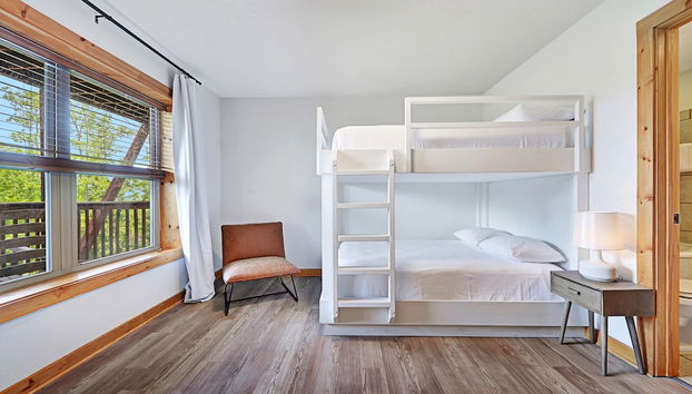 Scarlet Lodge by Avantstay Game Room + Views - Foto 3, Habitación