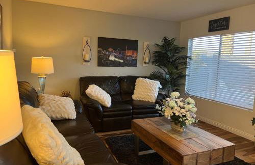 Las Vegas-Henderson, Nevada-Luxury Dream Home, Private Pool & Spa, sleeps 16 - Foto 20