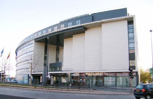 Sejours & Affaires Orléans Jeanne d'Arc - Foto 14