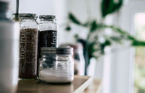 Altbaucharme! 2Zimmer, zentral und 24h Check-in - Foto 4