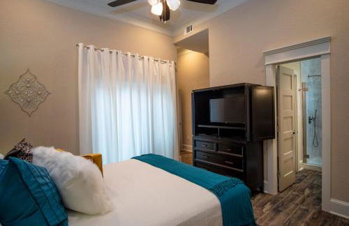 Brand NEW Large Impressive House Near Downtown! - Foto 44