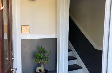 Cozy Condo in Beautiful Historic Neighborhood - Foto 9