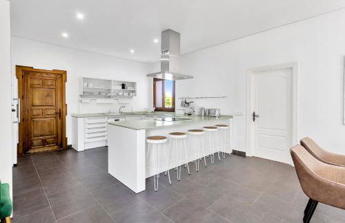 YOLO Spaces - Sotogrande White House Villa - Foto 36