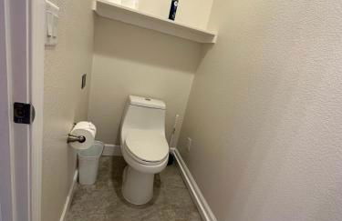 Amazing Lincoln Home with Pool and Hot Tub - Foto 18