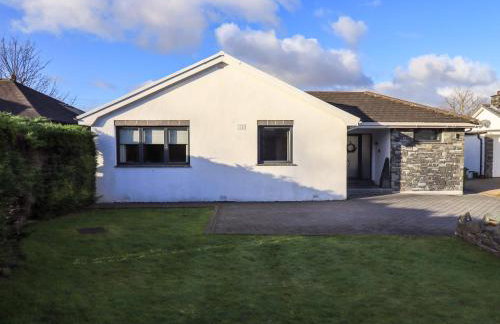 Yonder Lea - Photo 2